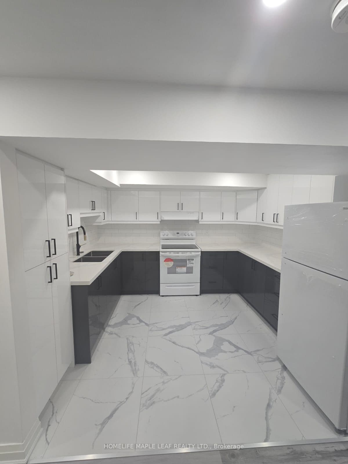 Property at 23 Blue Whale Boulevard, Brampton, ON L6R 2M2